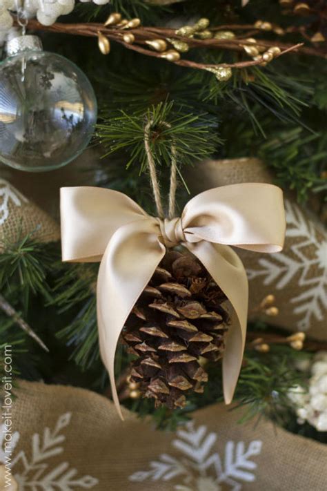 50 Homemade Christmas Ornaments Diy Handmade Holiday Tree Ornament