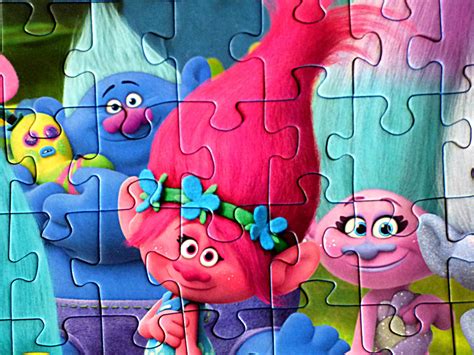 Chez Maximka Trolls 100pc Jigsaw Puzzle From Ravensburger