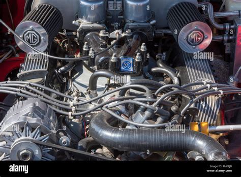 A British Leyland Mg Sports Car V6 Engine Or Motor Stock Photo Alamy