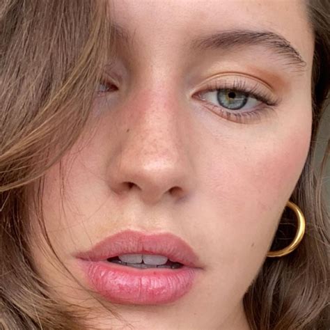 Iris Law On Instagram Makeup Makeup Inspo Vogue Beauty