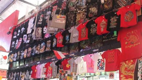 Tempat Belanja Oleh Oleh Murah Di Singapura Bugis Street China Town