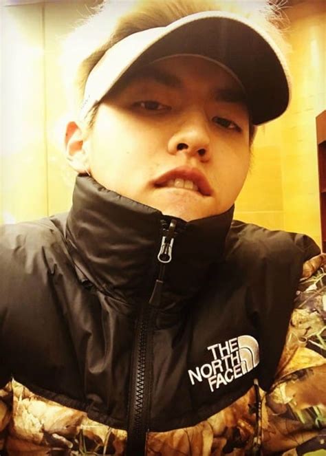 He lives in a country kris wu height & physical stats. Kris Wu Height, Weight, Age, Body Statistics - Healthy Celeb