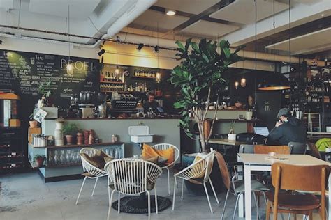 Nongkrong Asyik 22 Cafe Keren Di Jombang Yang Lagi Hits Cus
