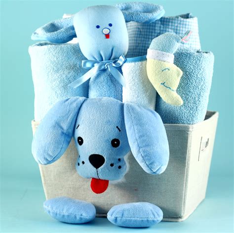 The best list of baby gift ideas for a baby under one. Unique Baby Boy Gift Basket | Silly Phillie