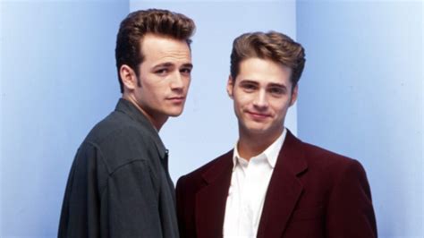 jason priestley opens up about friendship with late beverly hills 90210 star luke perry