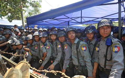 Myanmar President Signs Nationwide Ceasefire With Ethnic Rebel Groups 15102015 Sputnik