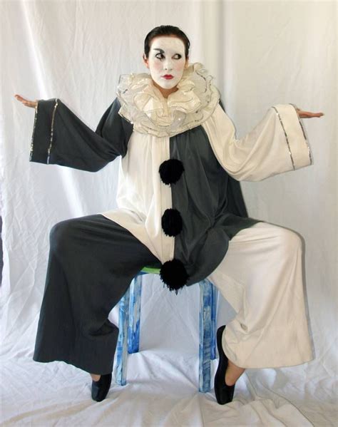 Pierrot 2 By Longstock On Deviantart Vintage Circus Costume Circus Costume Clown Costume