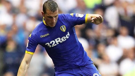 New Zealand striker Chris Wood continues hot goal scoring for for Leeds United | Stuff.co.nz