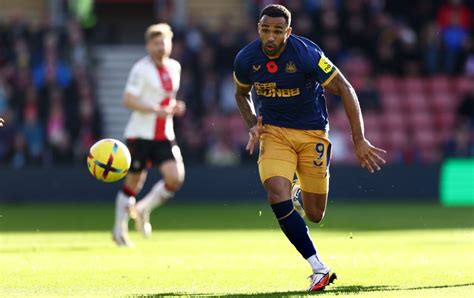 Eddie Howe Delivers Reassuring Callum Wilson Fitness Update As Newcastle Star Comes Off At Half