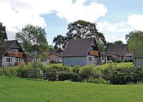 Hengar Manor Country Park Caravan Parks Holiday Cottages Bungalows