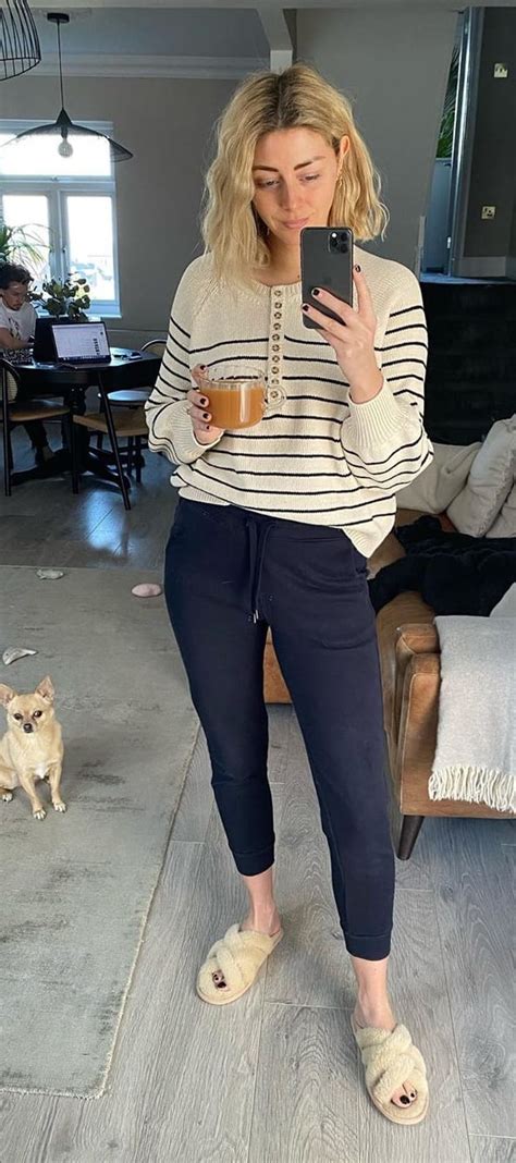 21 Best Work From Home Outfit Ideas For Women