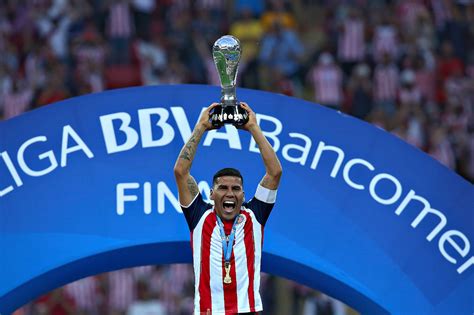 Chivas El Campeón 97 En La Historia Del Futbol Mexicano Grupo Milenio