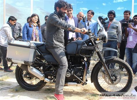 View images of himalayan in different colours and angles. Royal Enfield Himalayan Unveiled- Specs, Pics- Launch in March
