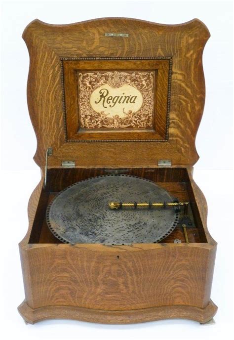 Antique Regina Oak Disc Music Box 12x22x20 It Aug 25 2016