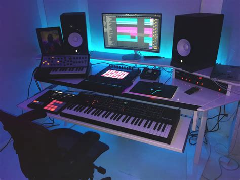 My home studio :) : MusicBattlestations