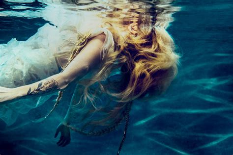 Chronique Album Avril Lavigne Head Above Water Live Actu