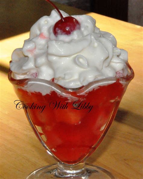 It's been a fairly warm october for chicago this year and the weather had me reaching for ice cream. Jello Fruit Cocktail Dessert | Cocktail desserts, Desserts ...