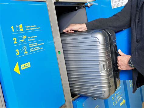 Baggage storage at the airport – Flughafen Zuerich