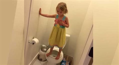 Photo Of Babe Girl Standing On Toilet Goes Viral For Unusual Reason Sexiezpicz Web Porn
