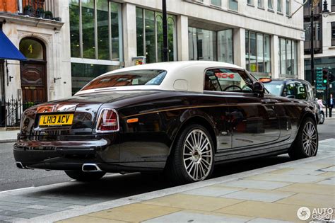 Jump to navigation jump to search. Rolls-Royce Phantom Coupé Series II - 16 August 2017 ...