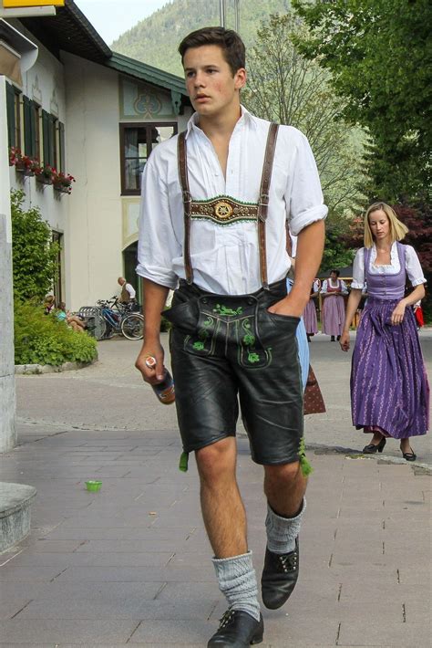Pin By Tobias Mar On Lederhosen German Traditional Dress Menswear German Traditional Clothing