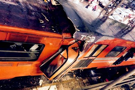 El accidente se registró en la murillo con carrera 19. Accidente en el Metro. Falta de mantenimiento. Corrupción en el presupuesto | Ruiz-Healy Times