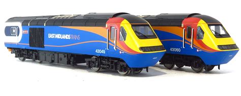 Hornby R30219 Class 43 Hst Train Pack43060 43049 Neville Hillin