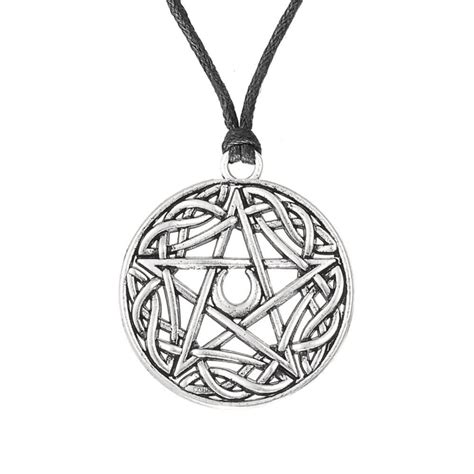 Wicca Pagan Crescent Moon Pendant Pentagram Pentacle Necklace Heart