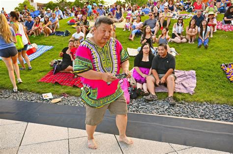 outdoor-hmong-music-at-the-history-center-twin-cities-daily-planet