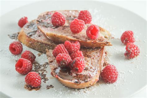 Rustic Raspberry French Toast With Coconut Chocolate Sauce Honestly