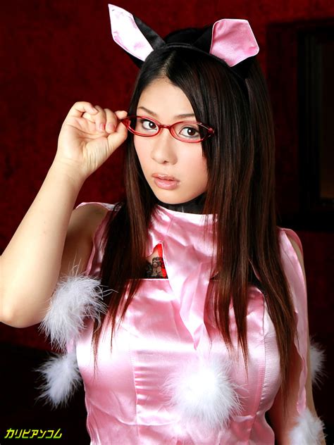 Asian Beauty Kureha Momiji Shows Off Her Big Boobs And Enjoys Many