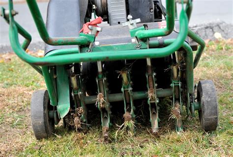 When to aerate your lawn? The Importance of Soil Aeration for Your Garden and How-to