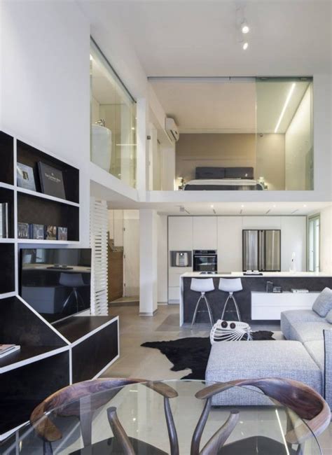 Gerade in neubauten kommt diese kombination immer öfter vor. Schlafzimmer mit Bad hinter Glaswand - Loft Wohnung in Tel ...