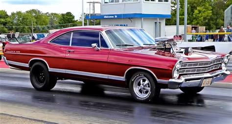 Blown 302 SBF Ford Galaxie Drag Racing At Byron Hot Cars