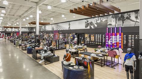 Dicks Sporting Goods To Shut Field And Stream Chain Accelerate House Of Sport Store Openings