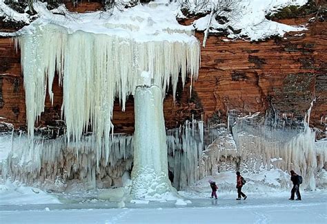 Winter Inspiration Apostle Ice Caves In Wisconsin Hello Lovely