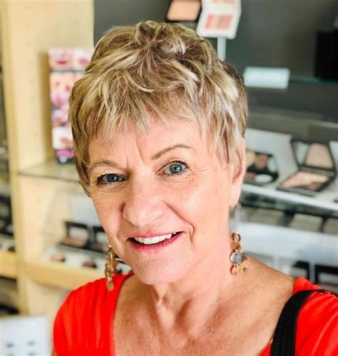 They look great with side and straight bangs as well as without there is a great number of various short choppy hairstyles for women over 40. Pin on HAIRCUT