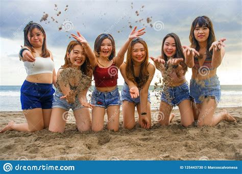 Chinese Group Nude Girls