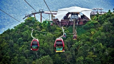 The langkawi cable car, also known as langkawi skycab, is one of the major attractions in langkawi island, kedah, malaysia. Hotel Di Langkawi Terima 1000 Tempahan 1 Jam Selepas PM ...