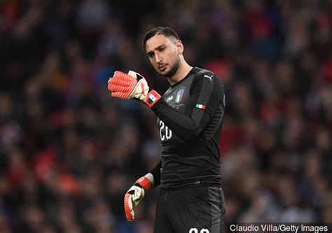 Gianluigi donnarumma was heading for the dugout, exiting the game to be replaced by salvatore sirigu. Report: Liverpool plot late move to beat Real Madrid to AC ...