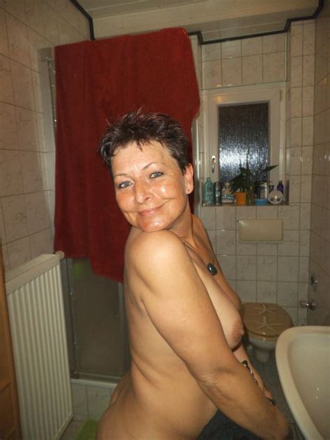 Playful Polish Wife Exposing Her Old But Still Sexy Body In Th