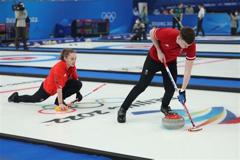 Team Gb Curling Pair Dodds And Mouat Make It Three Wins From Four