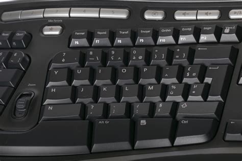 Microsoft Natural Ergonomic Keyboard 4000 French Français France