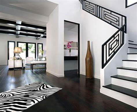 Black And White Home Decor Suggestions For Monochromatic