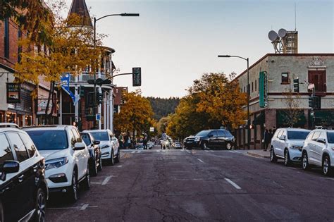 Downtown Flagstaff Az In The Fall Sony A7 And Loxia 50 Sonyalpha