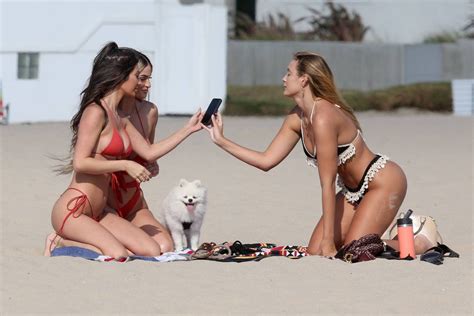 Francesca Farago Haley Cureton And Madison Wyborny Bikini On The Beach