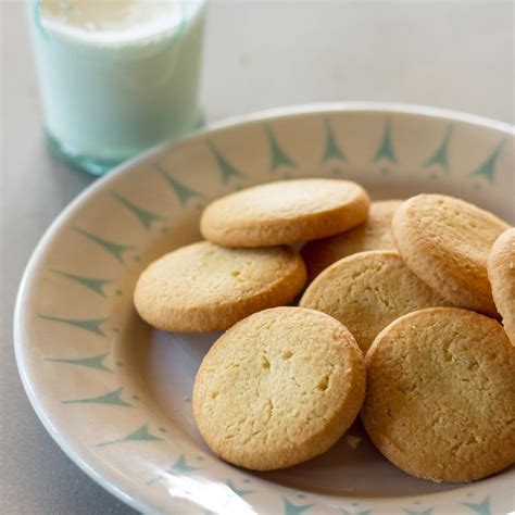 Lemon Shortbread Cookies Recipe Emily Farris Food And Wine