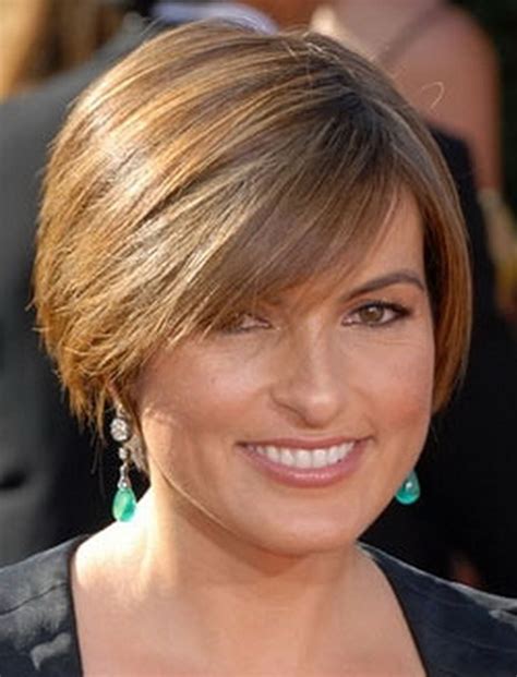 If you're struggling to pick a good haircut for your round face, here are some pictures of the top hairstyles you have to. Short Haircuts for Round Face Thin Hair ideas for 2018 ...