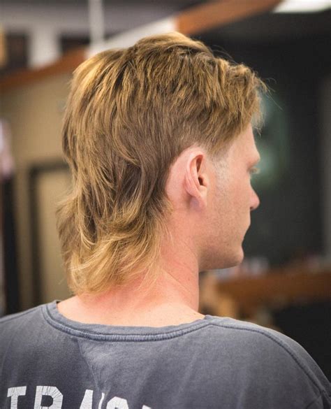 25 Mullet Hairstyles To Rock Your Personality Haircuts Hairstyles 2021