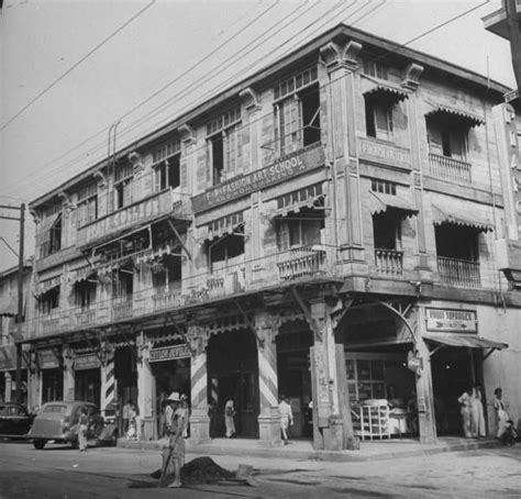 An Old Building In Carriedo Street Quiapo Manila 1942 Manila